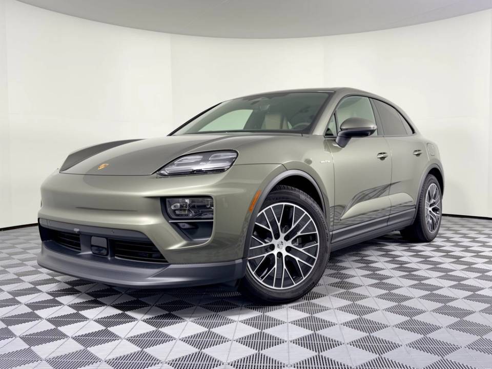 2026 Porsche Macan