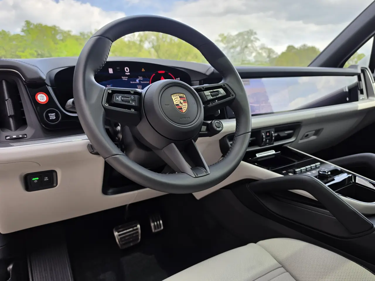 2026 Porsche Cayenne S E-Hybrid - Photo 32