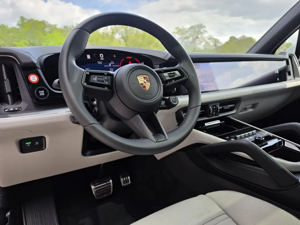 2026 Porsche Cayenne S E-Hybrid - Photo 31