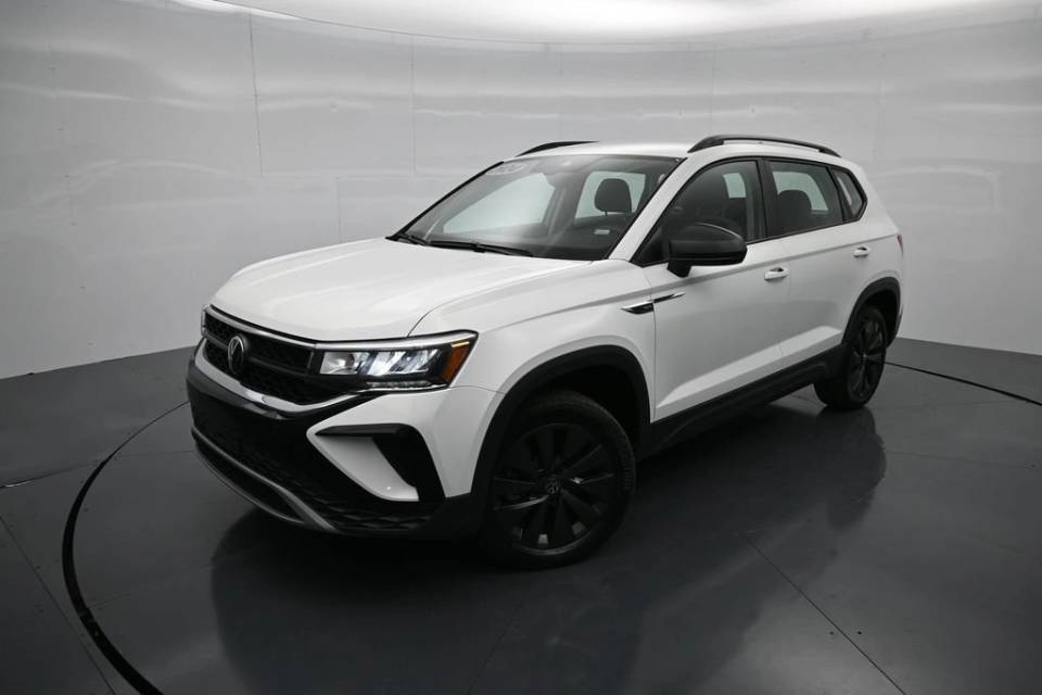 2024 Volkswagen Taos