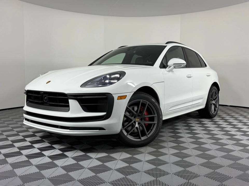 2026 Porsche Macan S