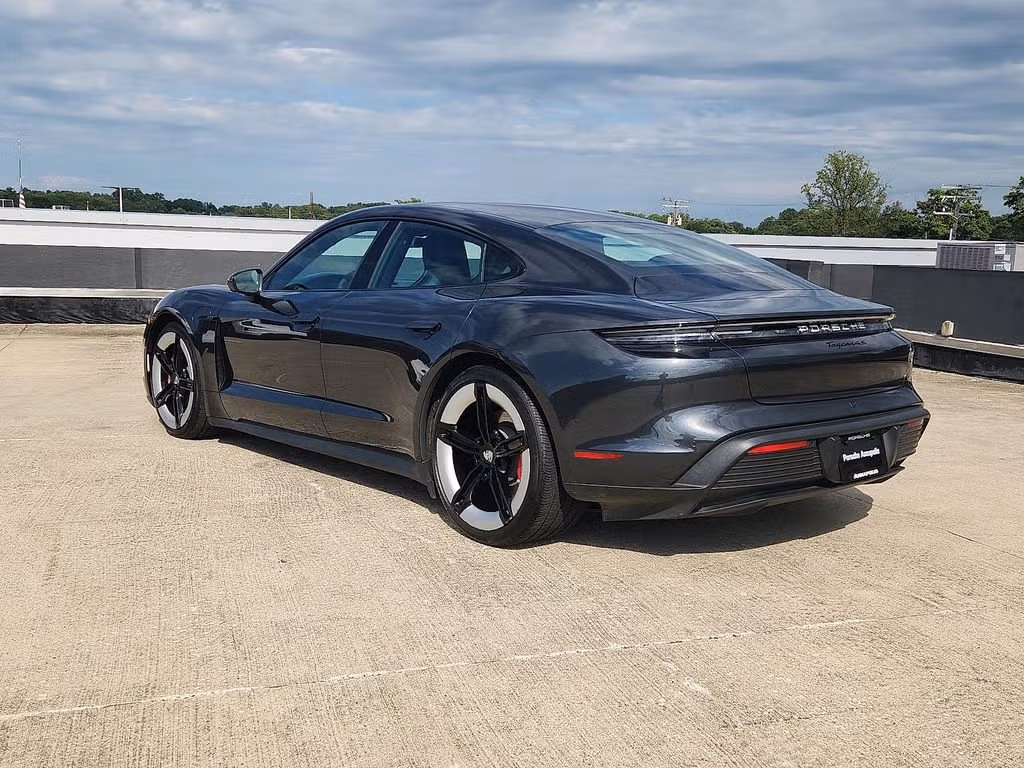 2025 Porsche Taycan S - Photo 20