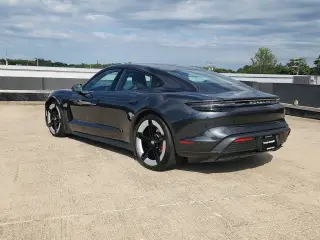 2025 Porsche Taycan S - Photo 21