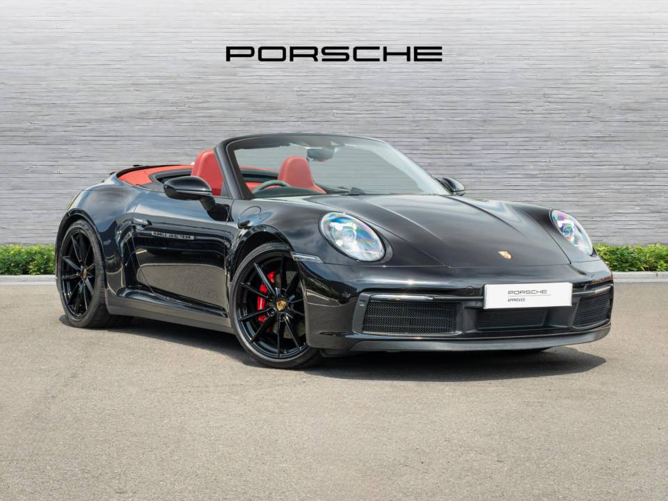 2019 PORSCHE 911