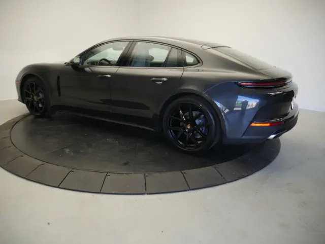 2026 Porsche Panamera Base - Photo 22