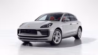 2023 Porsche Macan T's photo