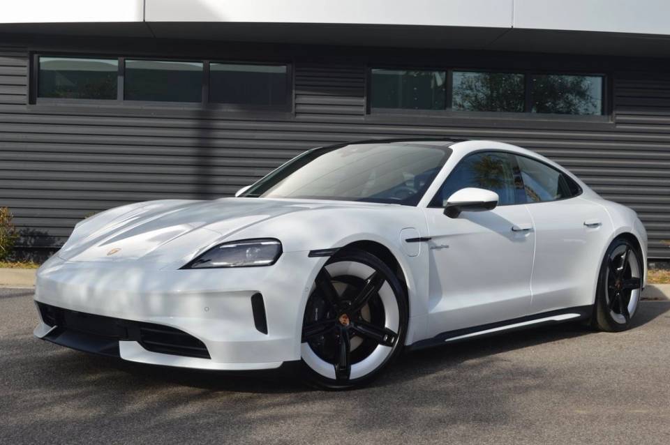 2026 Porsche Taycan Base