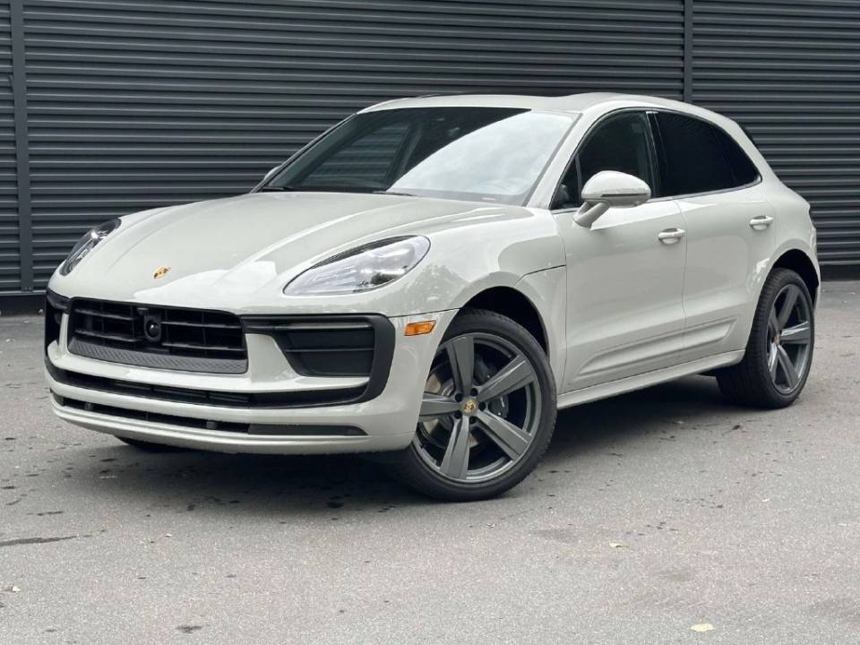 2026 Porsche Macan