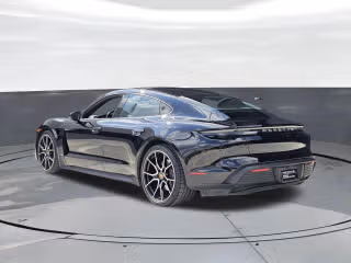 2024 Porsche Taycan Base - Photo 17