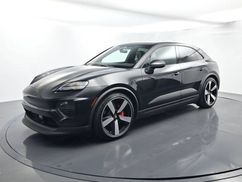 2025 Porsche Macan S