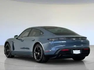 2026 Porsche Taycan GTS - Photo 21