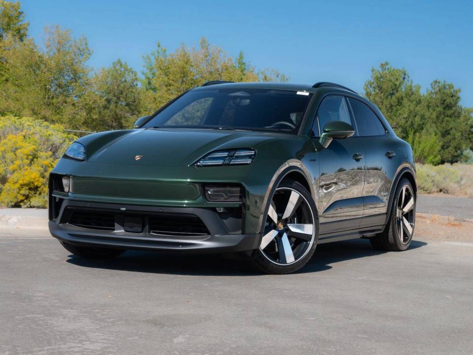 2026 Porsche Macan