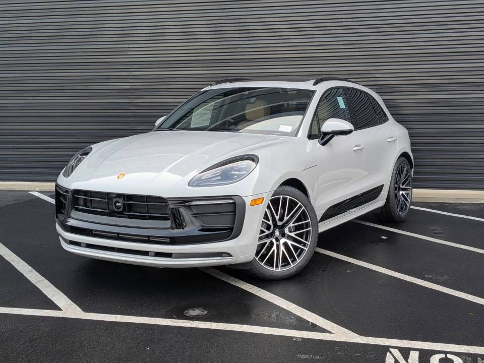 2026 Porsche Macan T