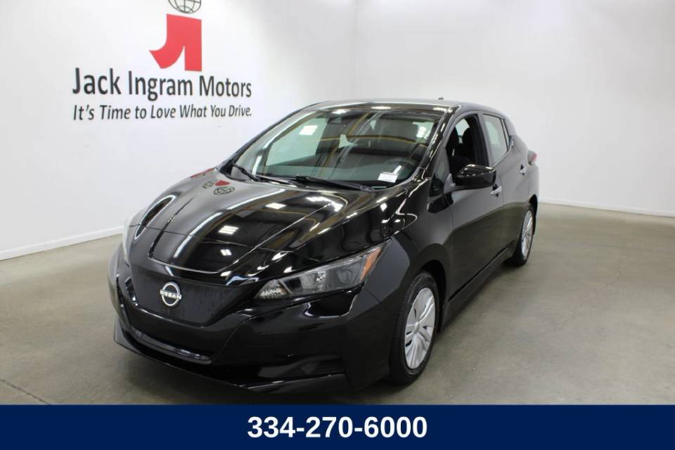 2025 Nissan Leaf S