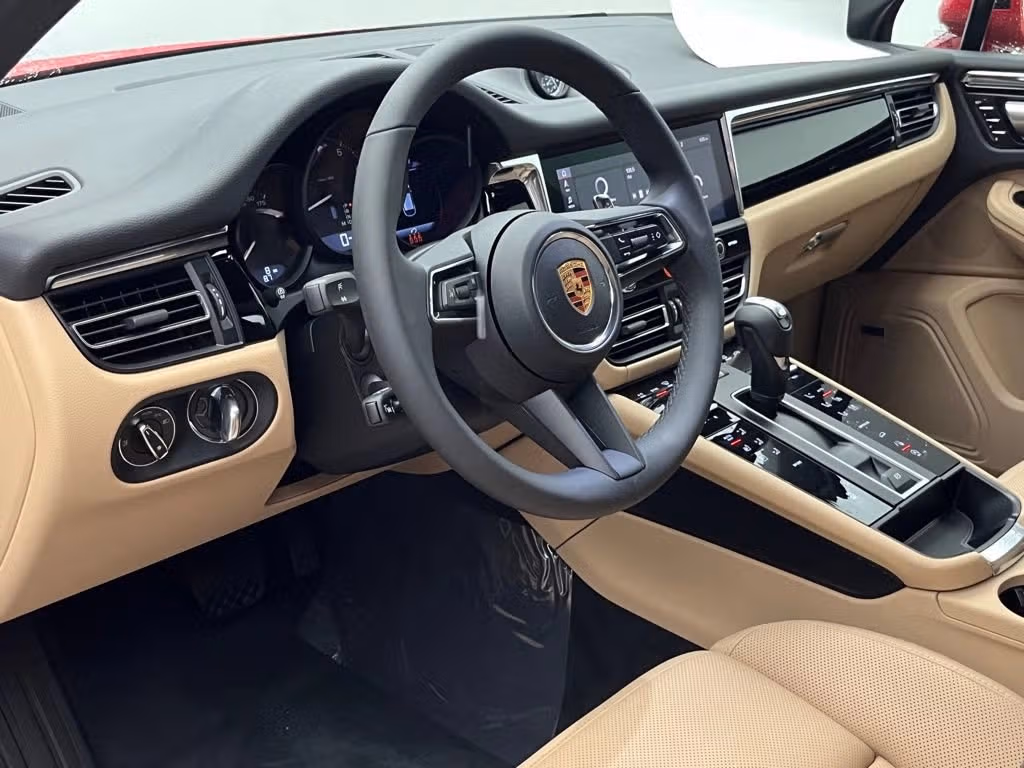2026 Porsche Macan Base - Photo 28