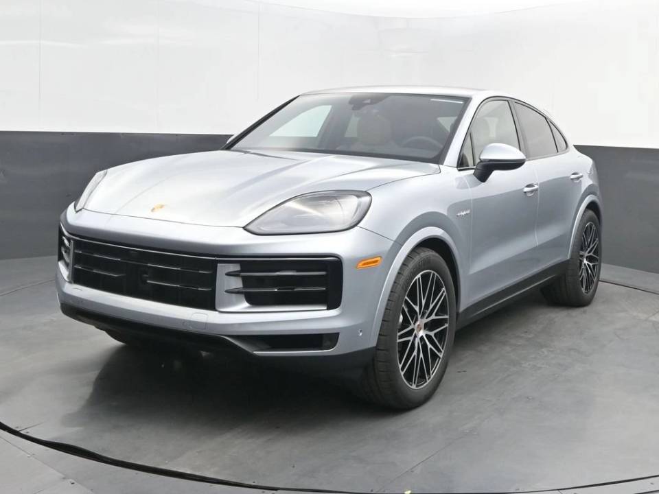 2026 Porsche Cayenne Coupe E-Hybrid