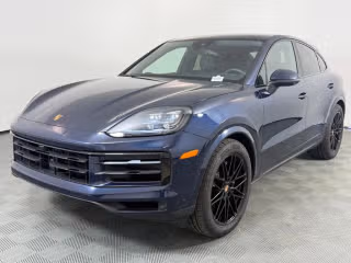 2026 Porsche Cayenne -'s photo