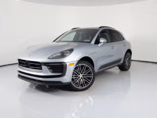 2026 Porsche Macan's photo