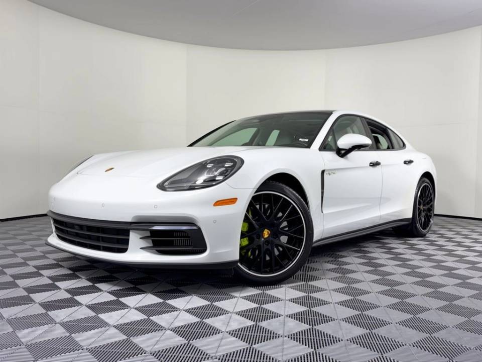 2018 Porsche Panamera
