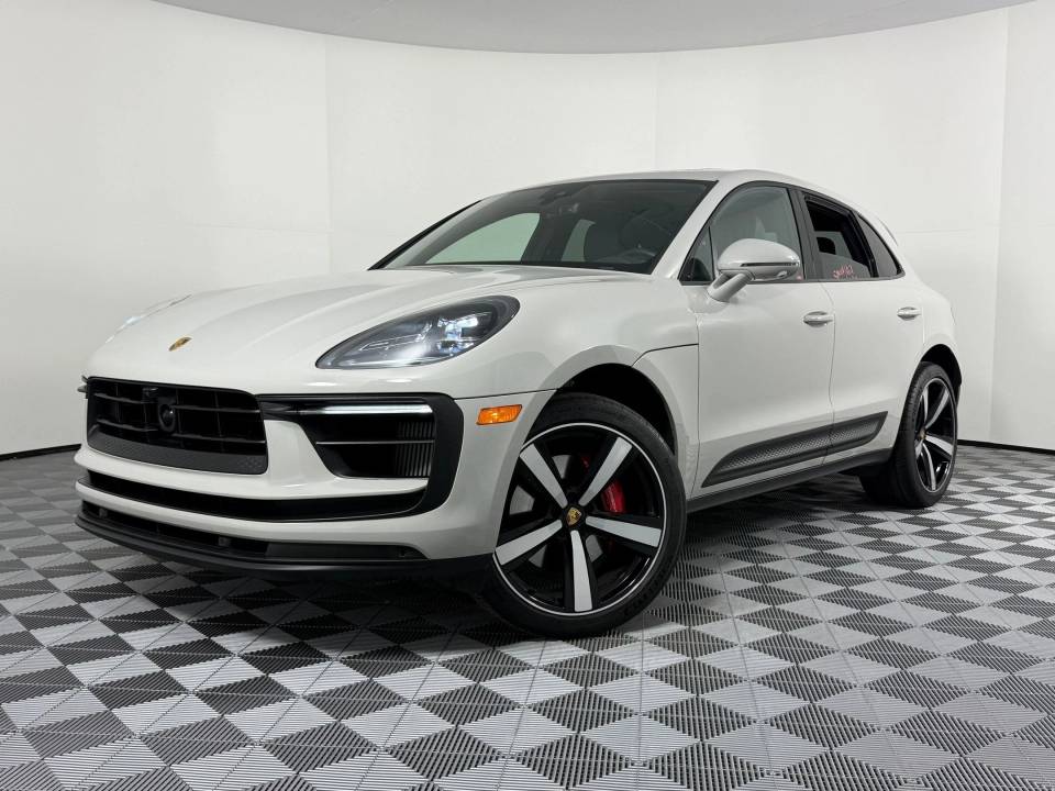 2024 Porsche Macan S