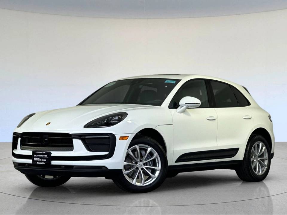 2026 Porsche Macan