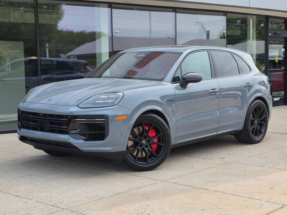 2026 Porsche Cayenne Turbo E-Hybrid