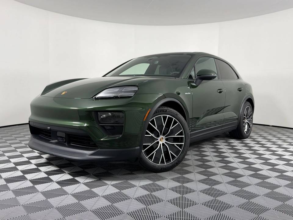 2026 Porsche Macan 4 Electric