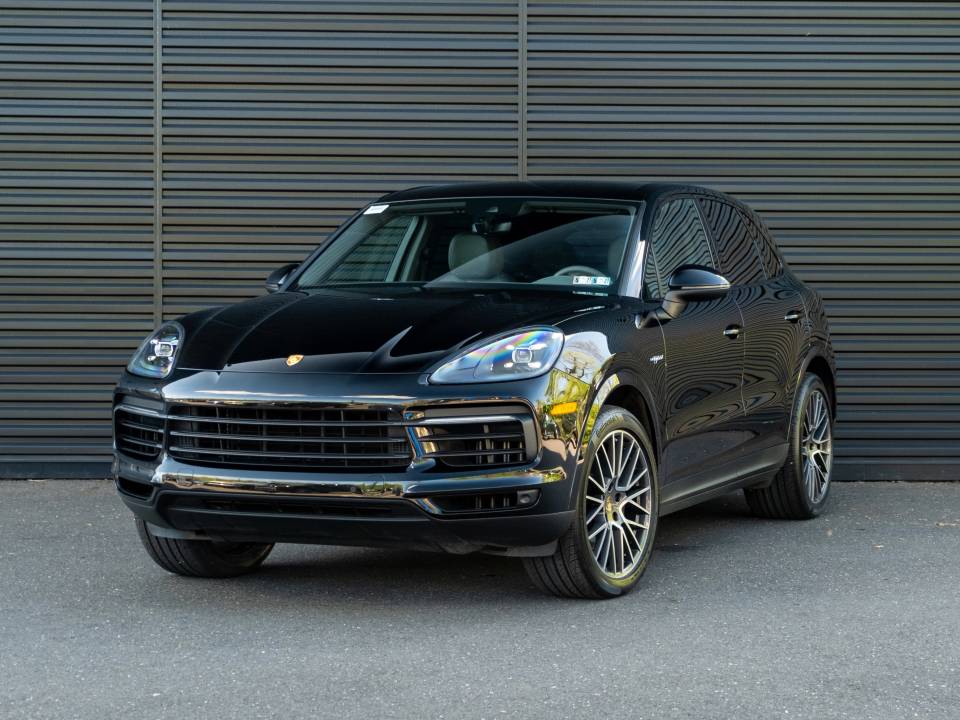 2022 Porsche Cayenne E-Hybrid