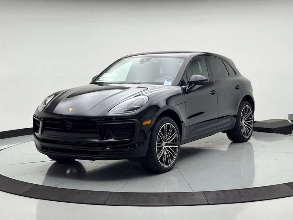 2026 Porsche Macan