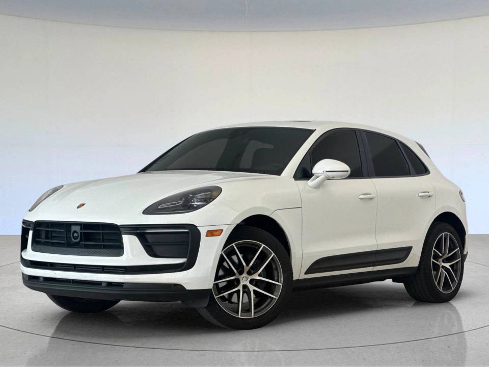 2023 Porsche Macan T