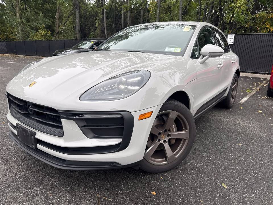 2023 Porsche Macan