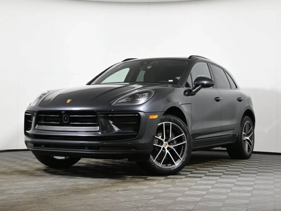 2026 Porsche Macan