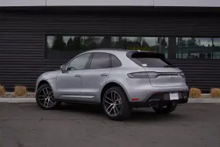 2026 Porsche Macan - Photo 21