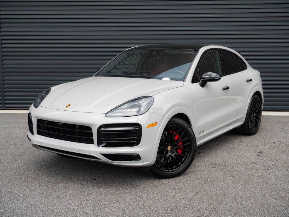 2022 Porsche Cayenne