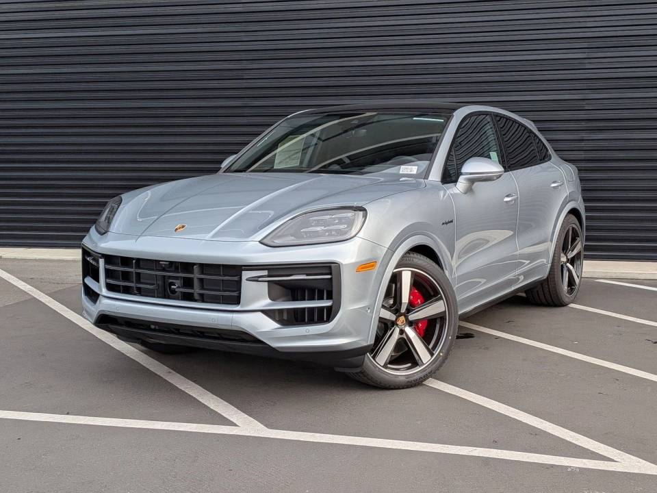 2026 Porsche Cayenne Coup