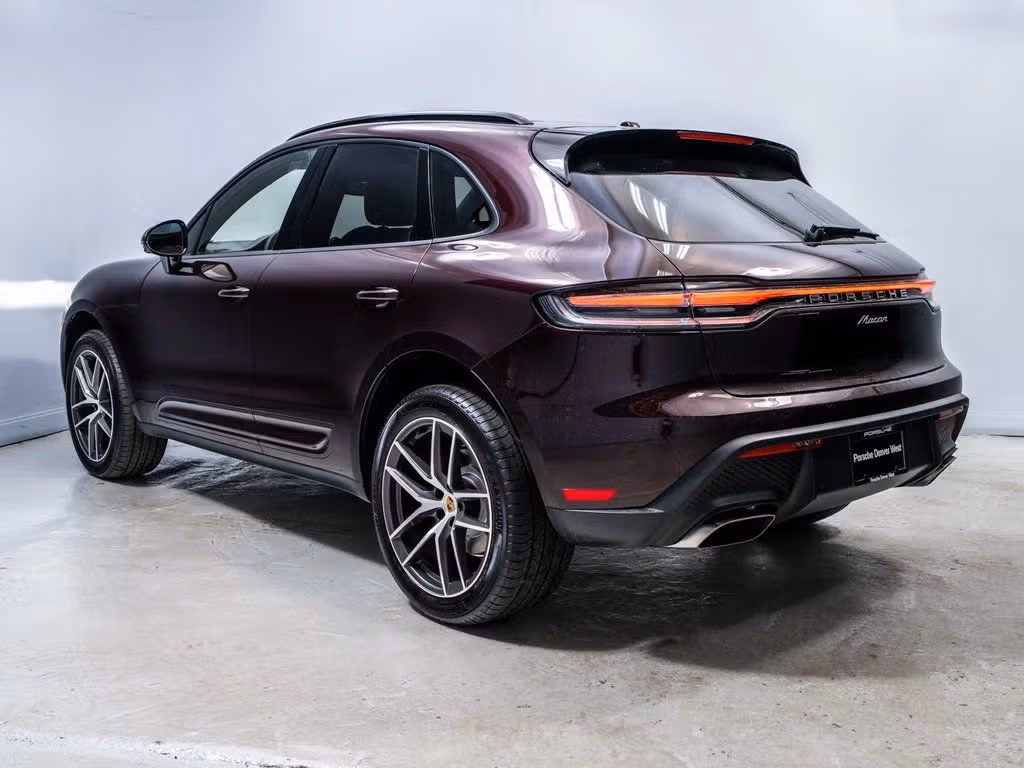 2026 Porsche Macan Base - Photo 20