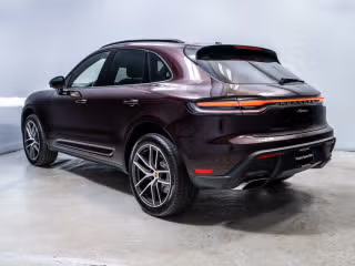 2026 Porsche Macan Base - Photo 17