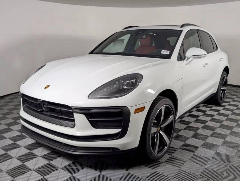 2026 Porsche Macan