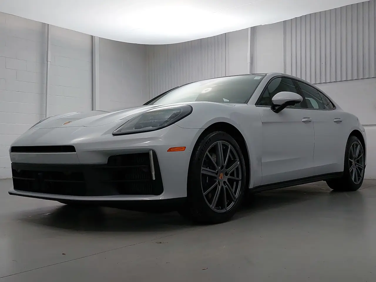 2026 Porsche Panamera Base - Photo 8