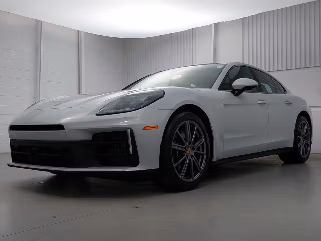 2026 Porsche Panamera Base