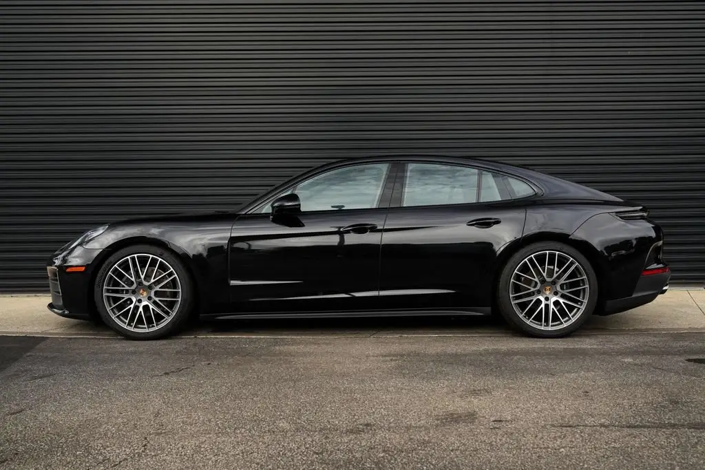 2026 Porsche Panamera Base - Photo 16