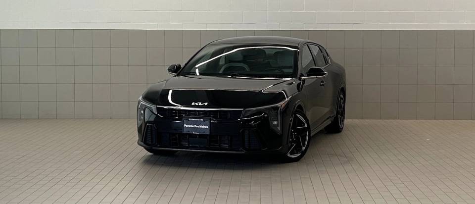 2025 Kia K4 GT-Line