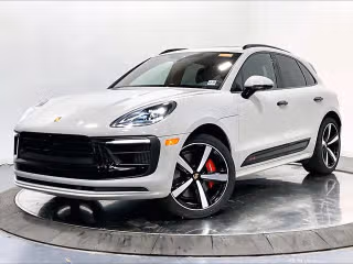 2023 Porsche Macan GTS's photo