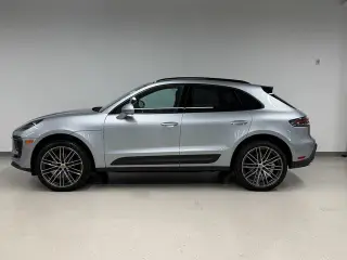 2026 Porsche Macan Base - Photo 13