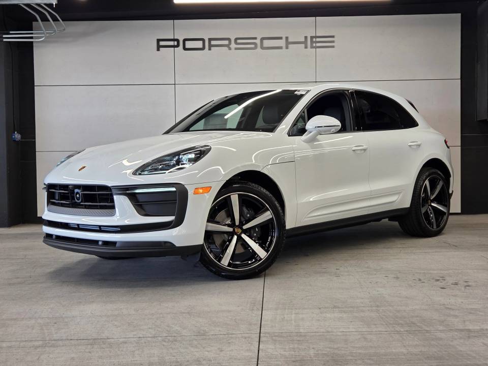 2026 Porsche Macan