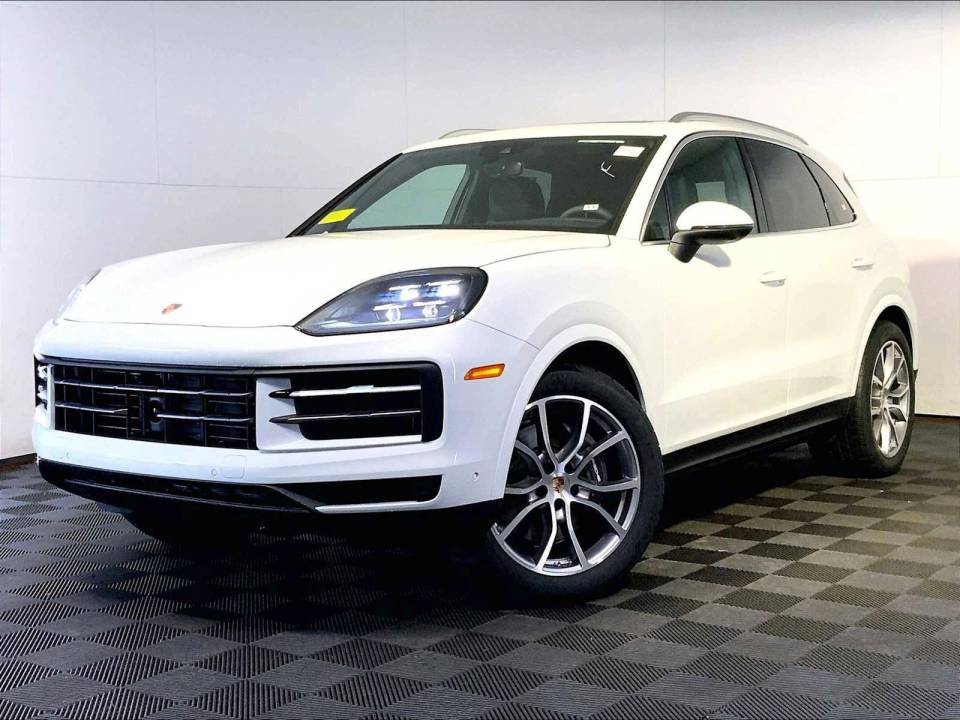 2026 Porsche Cayenne Base