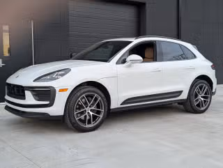 2025 Porsche Macan