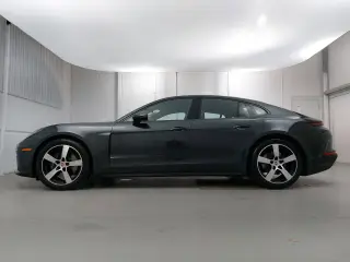 2026 Porsche Panamera Base - Photo 13
