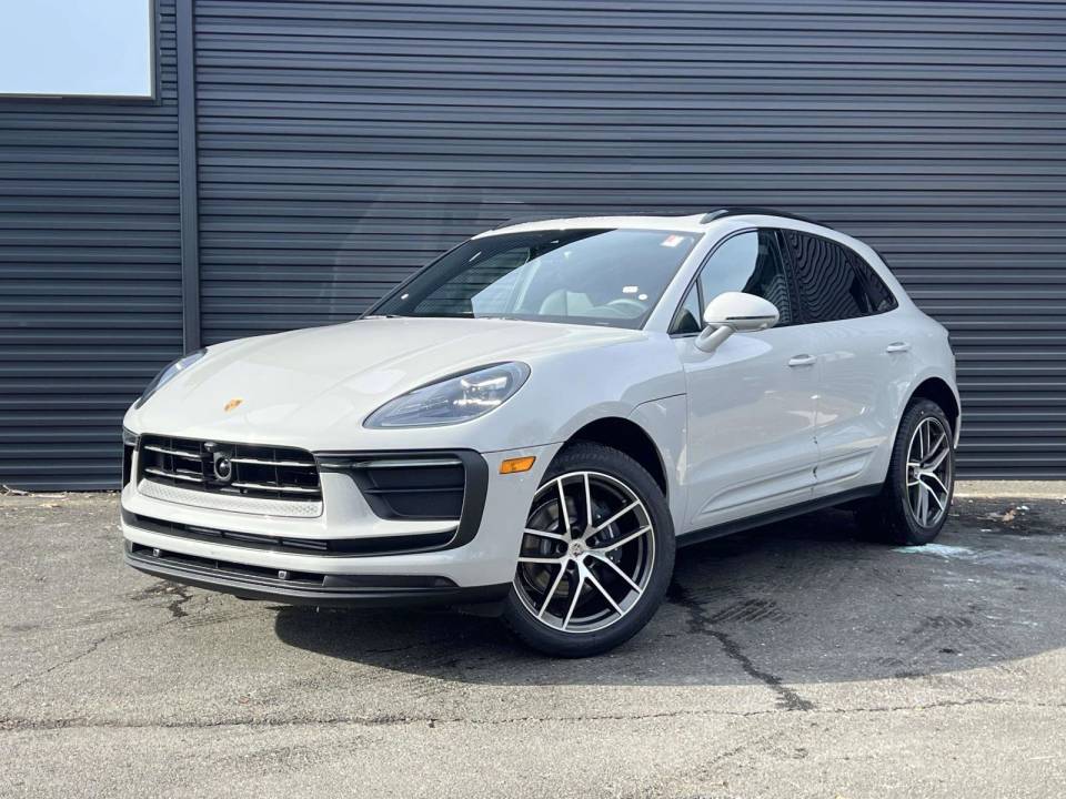 2026 Porsche Macan