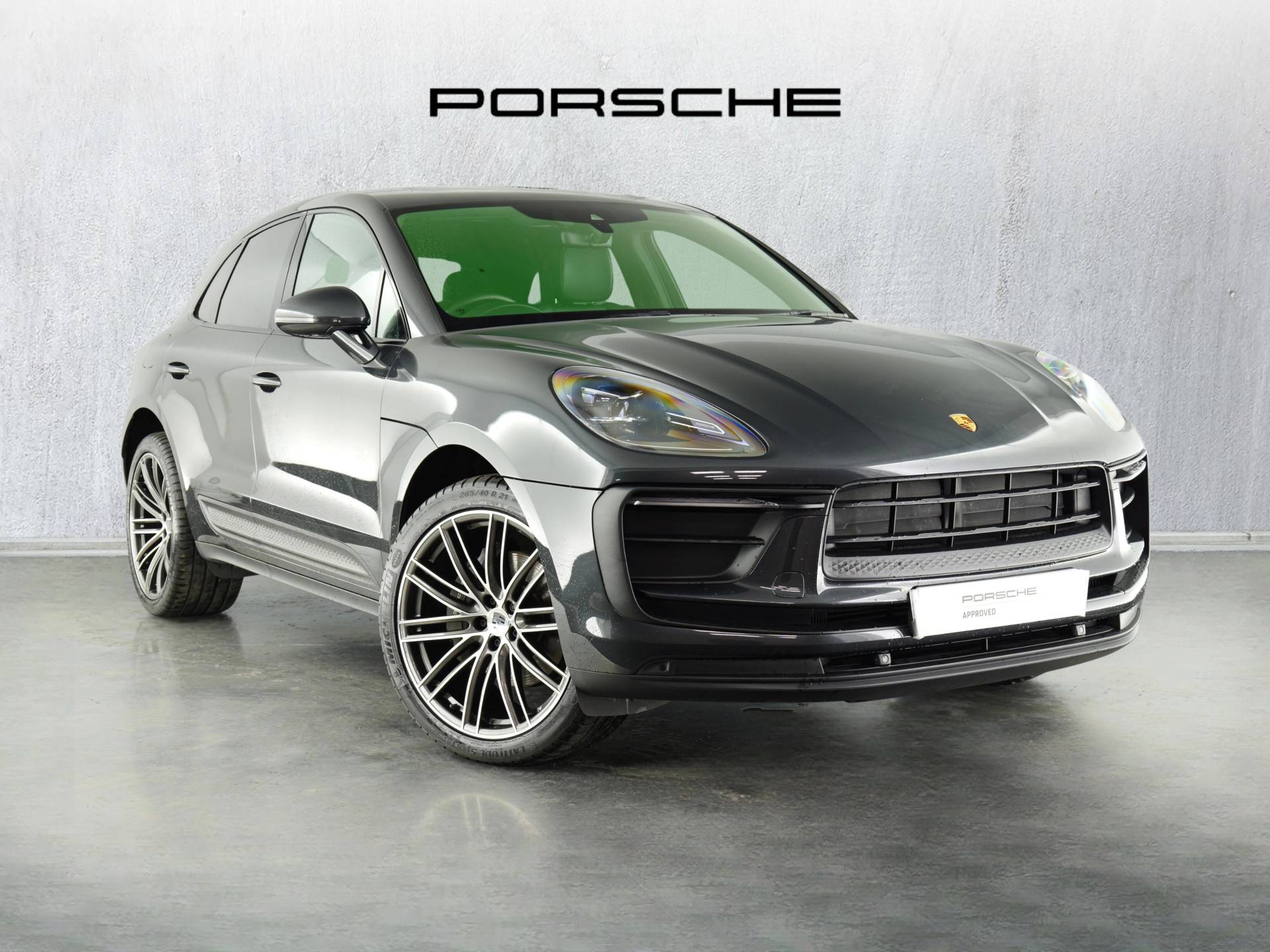 Macan, photo 1 of 35